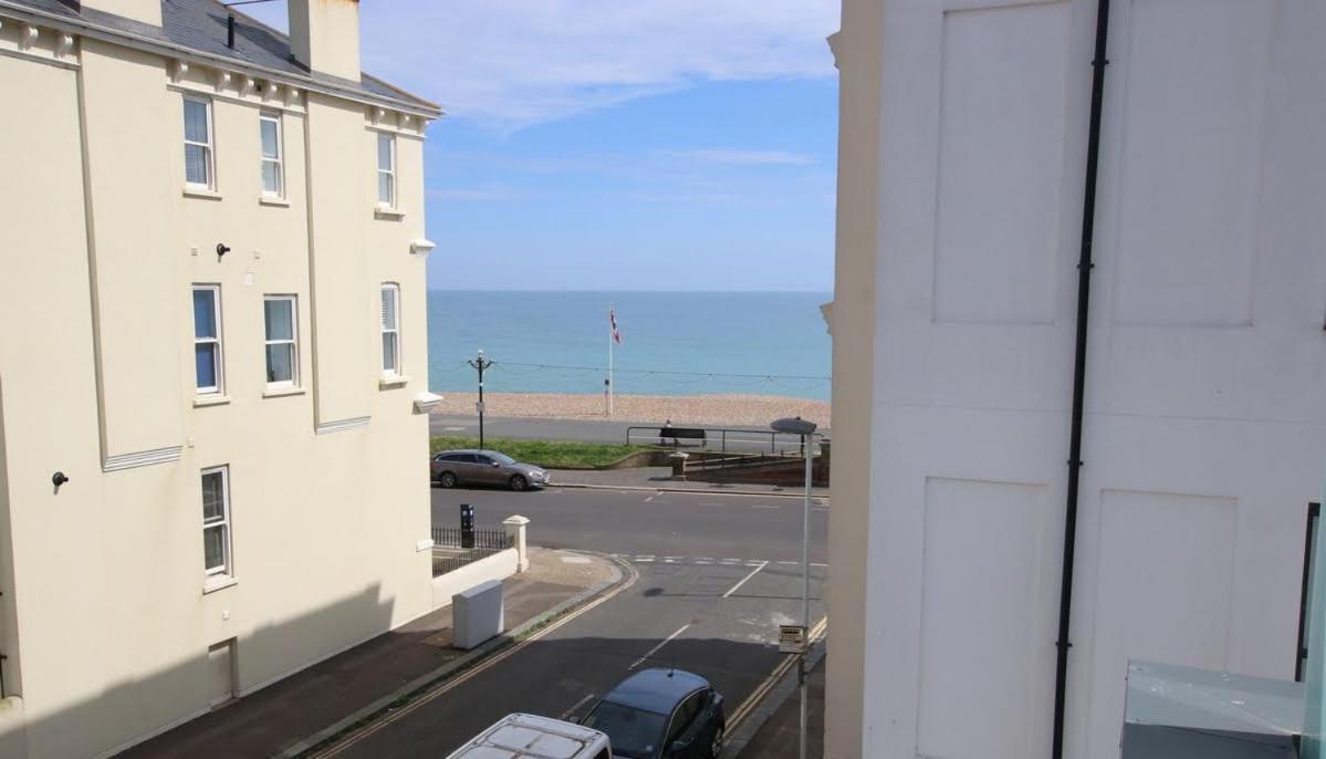 Modern Home For Small Groups By Stones Throw Apartments - Free Parking - Sea View Worthing Buitenkant foto